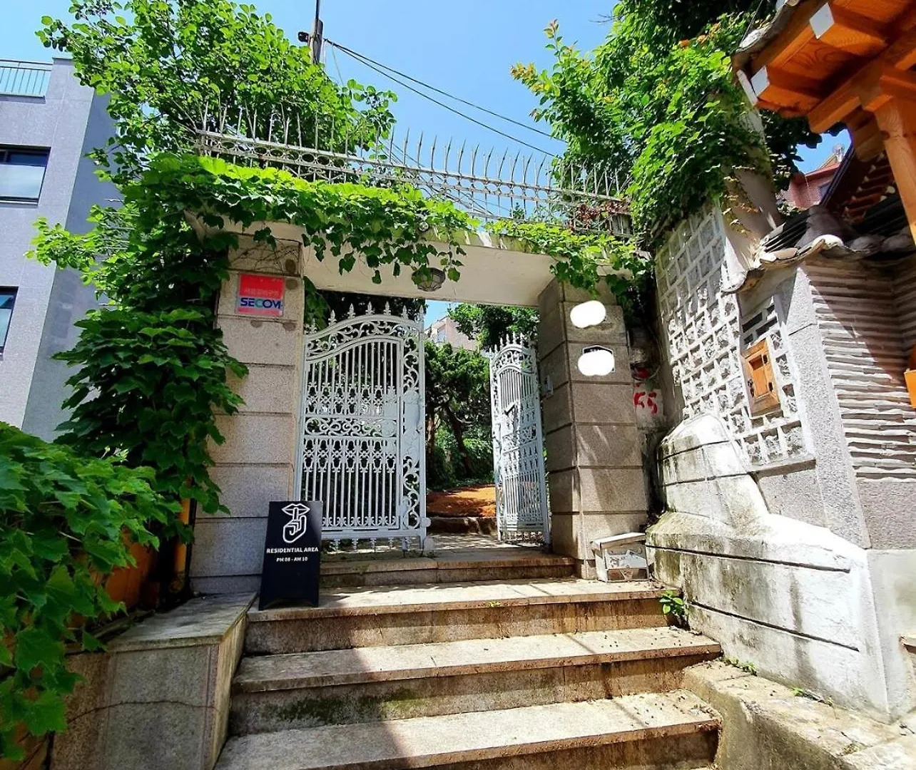 Holiday home Sg Tailored Service Home Near Metro Seoul